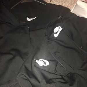 Nike track suit stretchy